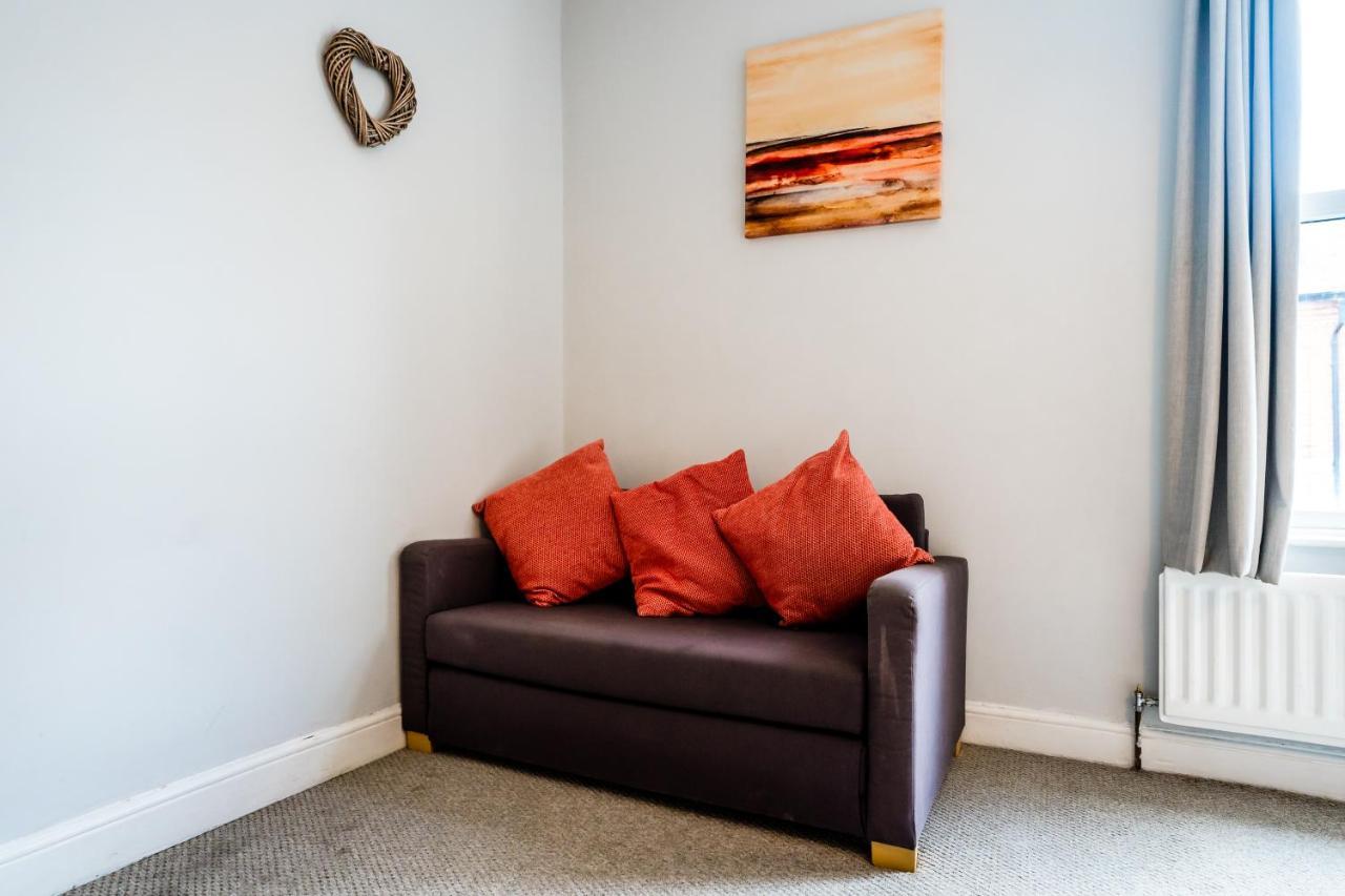 The Tigers Townhouse Apartment Leicester Bagian luar foto